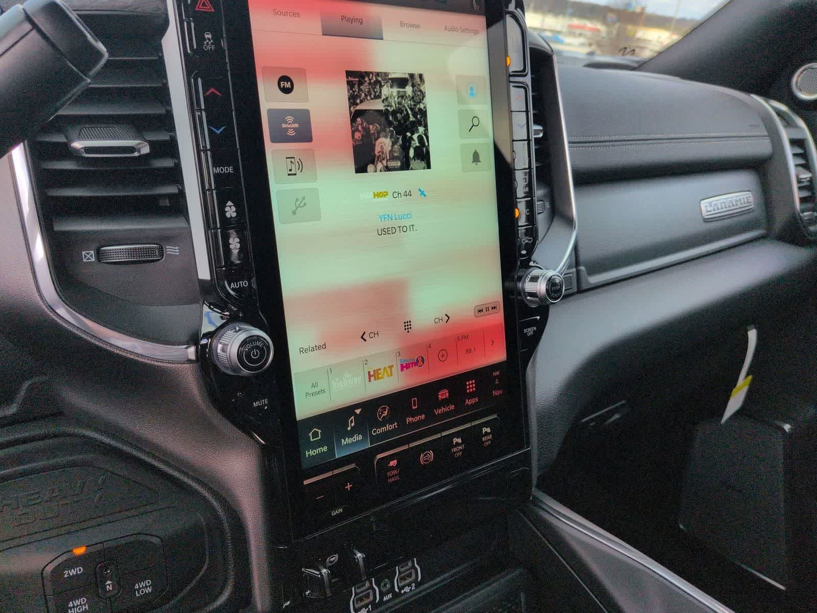 2026 RAM 2500 RAM 2500 LARAMIE CREW CAB 4X4 6'4' BOX