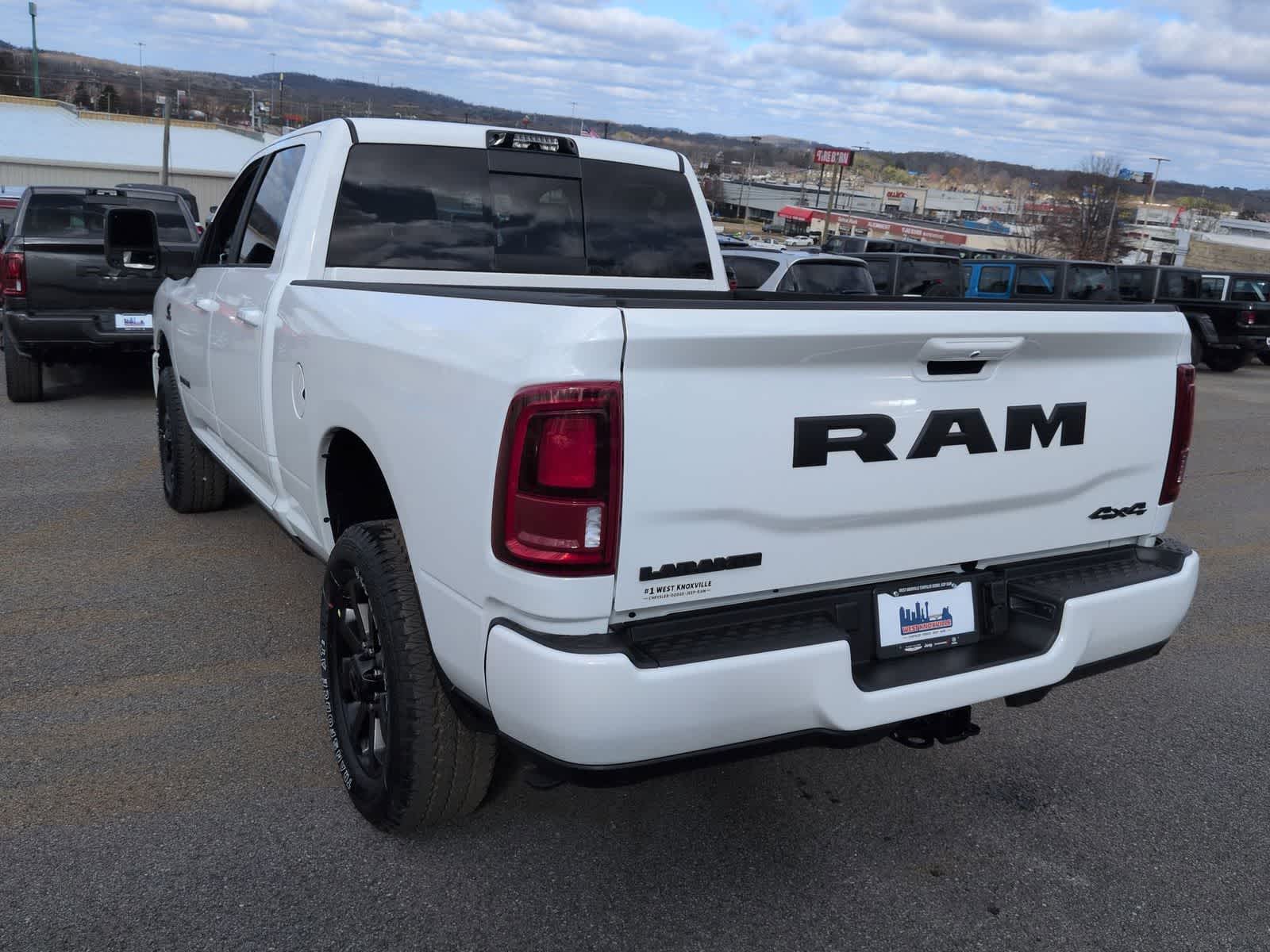 2026 RAM 2500 RAM 2500 LARAMIE CREW CAB 4X4 6'4' BOX
