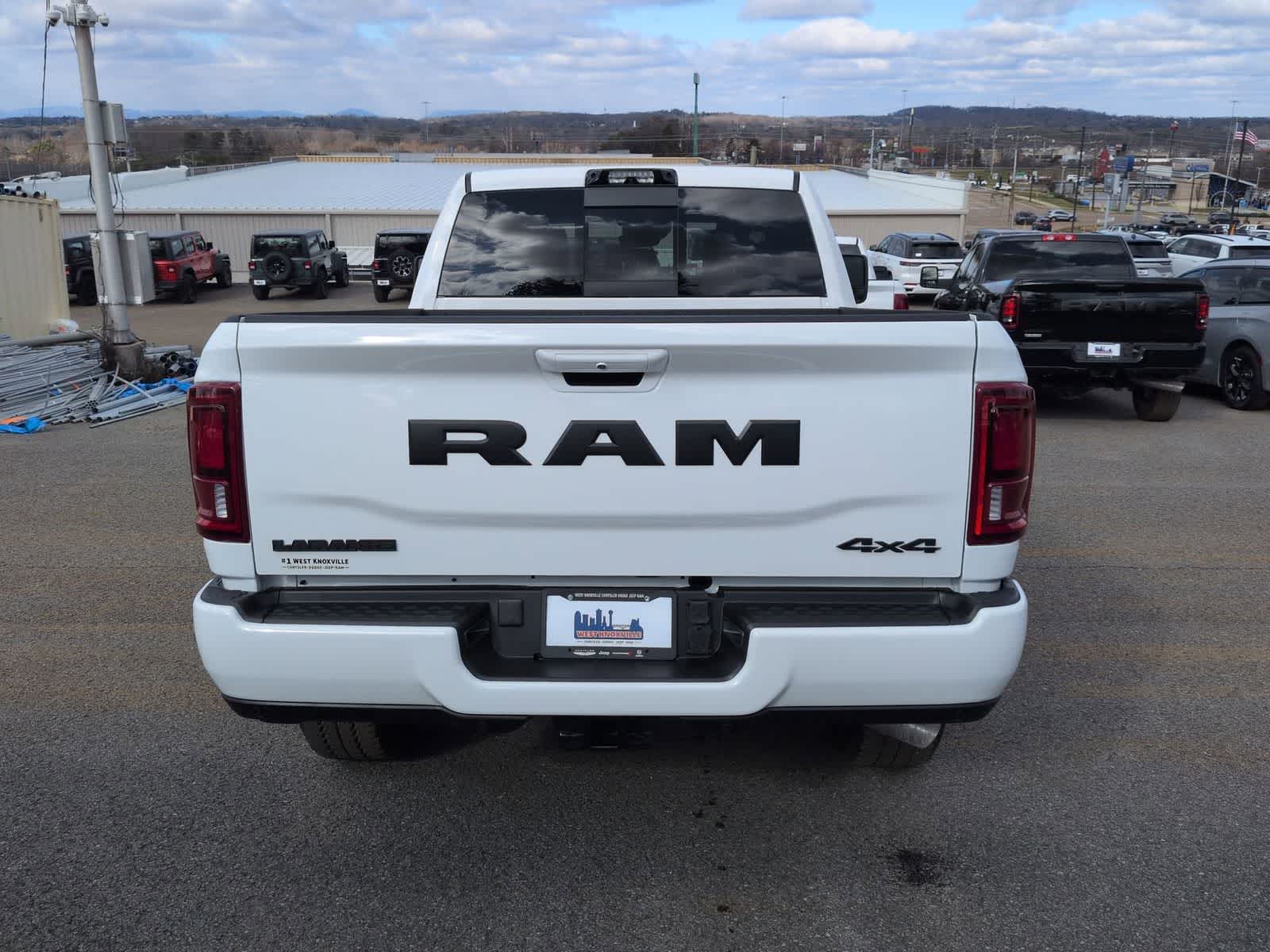 2026 RAM 2500 RAM 2500 LARAMIE CREW CAB 4X4 6'4' BOX