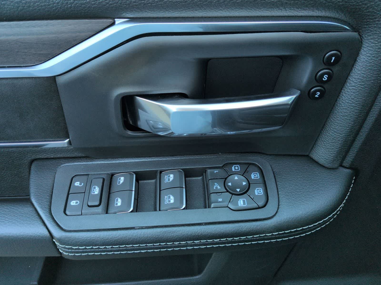 2026 RAM 2500 RAM 2500 LARAMIE CREW CAB 4X4 6'4' BOX