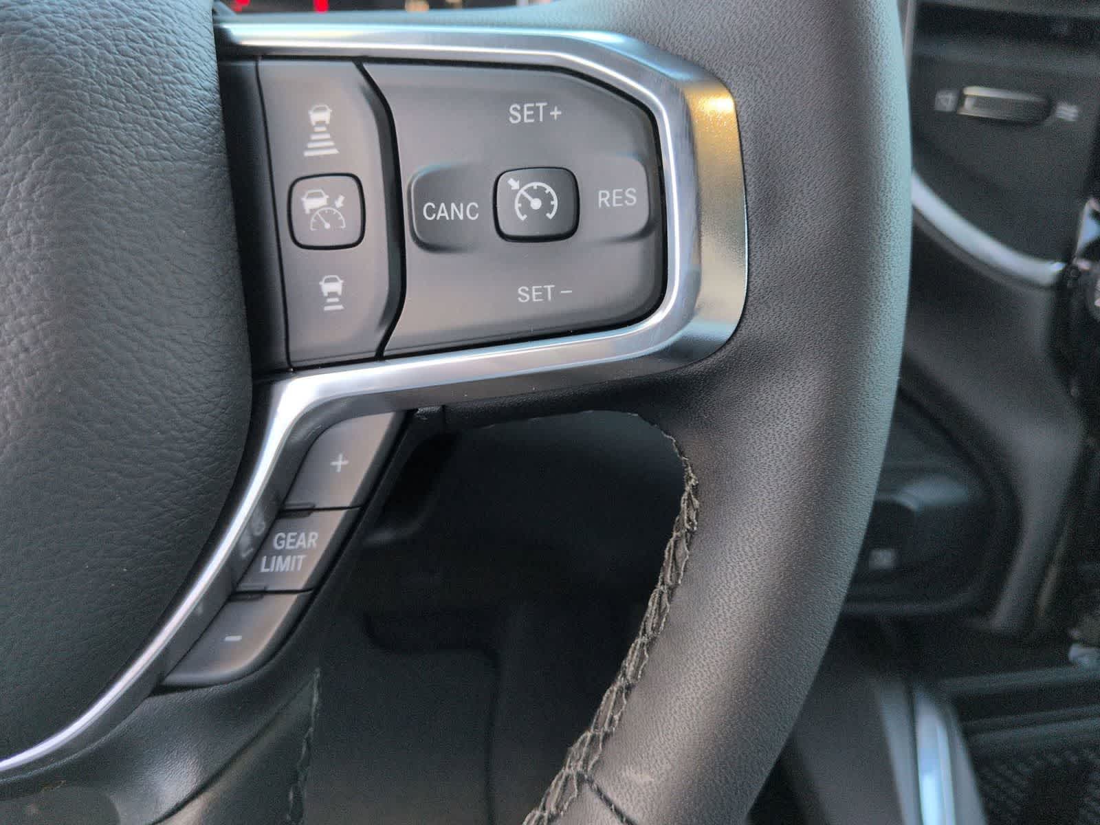 2026 RAM 2500 RAM 2500 LARAMIE CREW CAB 4X4 6'4' BOX