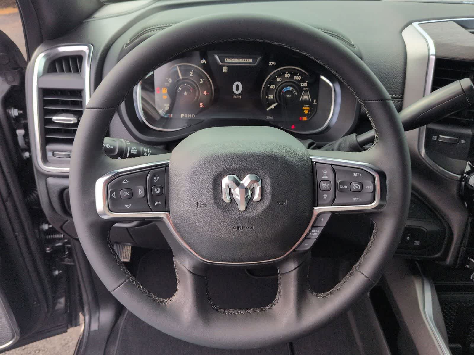 2026 RAM 2500 RAM 2500 LARAMIE CREW CAB 4X4 6'4' BOX