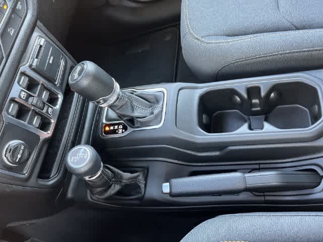 2027 Jeep Wrangler WRANGLER 4-DOOR SPORT S