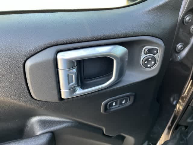 2027 Jeep Wrangler WRANGLER 4-DOOR SPORT S