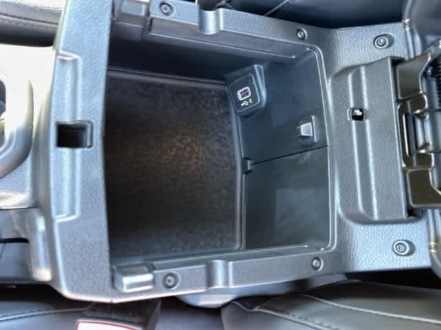 2027 Jeep Wrangler WRANGLER 4-DOOR SAHARA