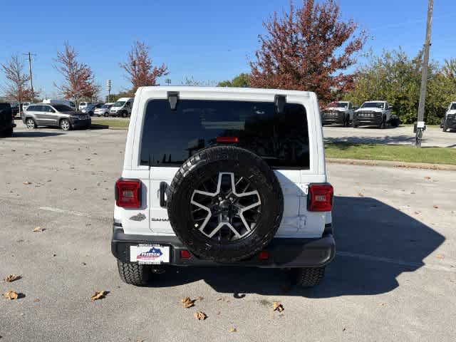 2027 Jeep Wrangler WRANGLER 4-DOOR SAHARA