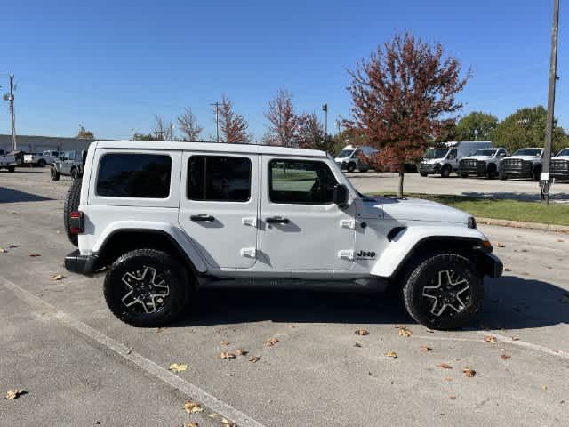 2027 Jeep Wrangler WRANGLER 4-DOOR SAHARA