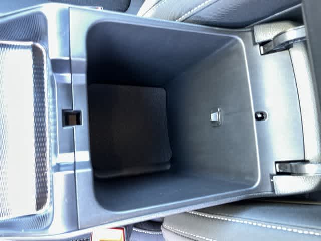 2027 Jeep Grand Cherokee GRAND CHEROKEE LAREDO 4X4