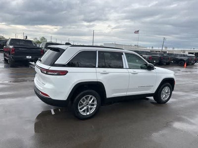 2026 Jeep Grand Cherokee GRAND CHEROKEE LAREDO X 4X4