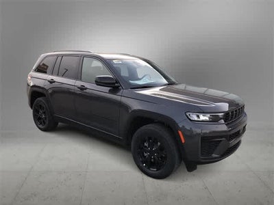 2026 Jeep Grand Cherokee GRAND CHEROKEE LAREDO ALTITUDE 4X4