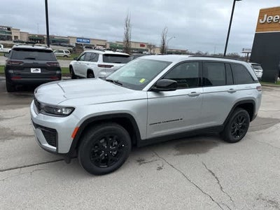 2026 Jeep Grand Cherokee GRAND CHEROKEE LAREDO ALTITUDE 4X4