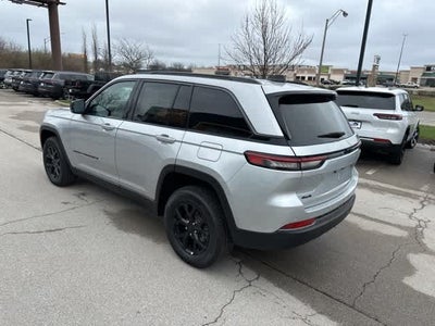 2026 Jeep Grand Cherokee GRAND CHEROKEE LAREDO ALTITUDE 4X4