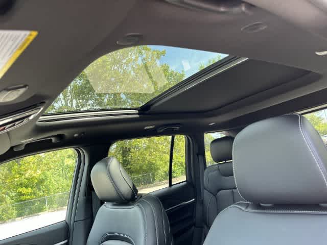 2027 Jeep Grand Cherokee GRAND CHEROKEE LIMITED 4X4