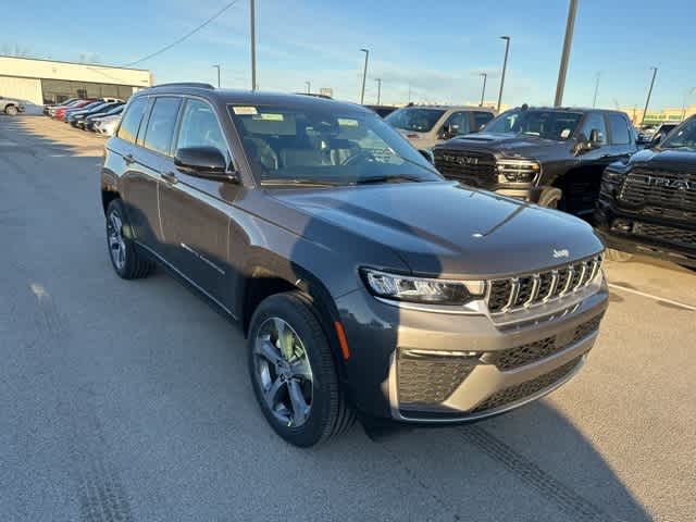 2026 Jeep Grand Cherokee GRAND CHEROKEE LIMITED 4X4