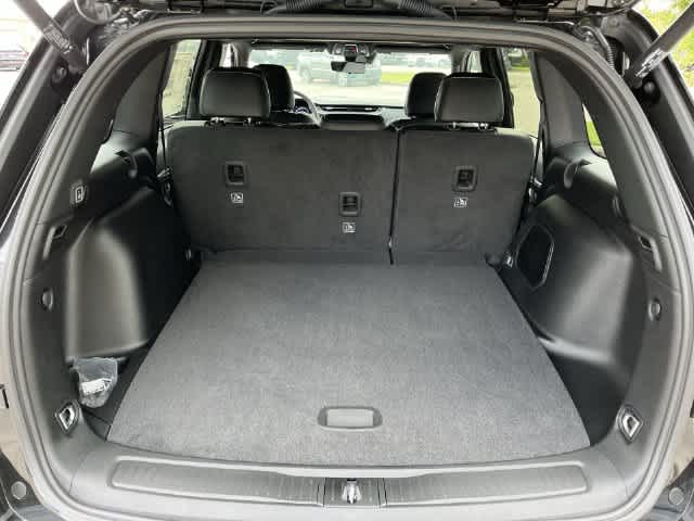 2027 Jeep Grand Cherokee GRAND CHEROKEE LIMITED RESERVE 4X4