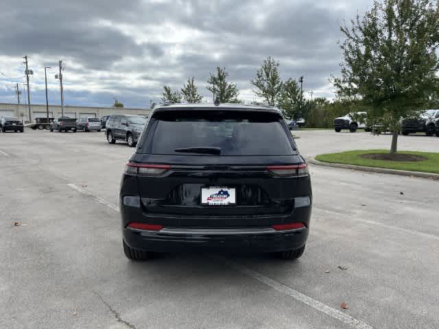 2027 Jeep Grand Cherokee GRAND CHEROKEE LIMITED RESERVE 4X4