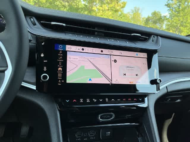 2027 Jeep Grand Cherokee GRAND CHEROKEE LIMITED 4X4