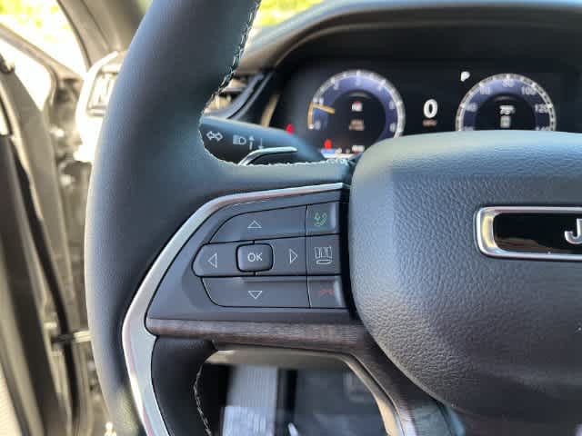 2027 Jeep Grand Cherokee GRAND CHEROKEE LIMITED 4X4