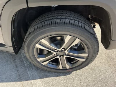 2027 Jeep Grand Cherokee GRAND CHEROKEE LIMITED 4X4