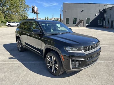 2027 Jeep Grand Cherokee GRAND CHEROKEE LIMITED 4X4