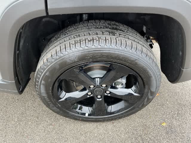 2027 Jeep Grand Cherokee GRAND CHEROKEE LIMITED 4X4