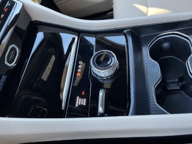 2027 Jeep Grand Cherokee GRAND CHEROKEE LIMITED 4X4