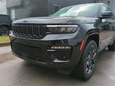 2025 Jeep Grand Cherokee GRAND CHEROKEE SUMMIT 4X4