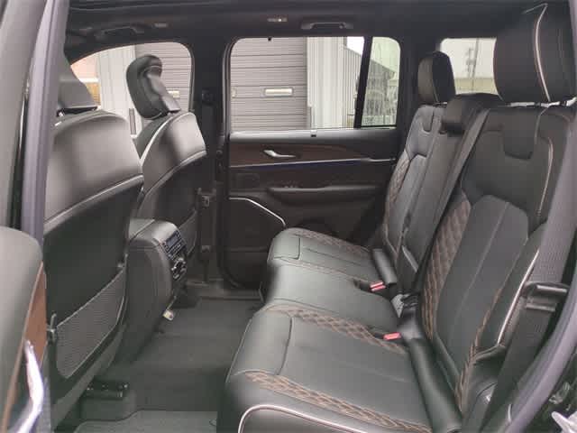 2025 Jeep Grand Cherokee GRAND CHEROKEE SUMMIT 4X4