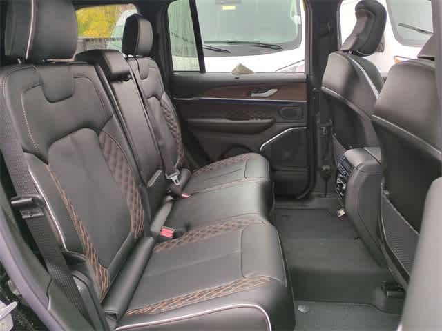 2025 Jeep Grand Cherokee GRAND CHEROKEE SUMMIT 4X4