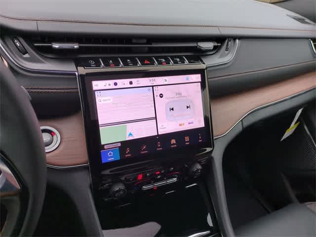 2025 Jeep Grand Cherokee GRAND CHEROKEE SUMMIT 4X4