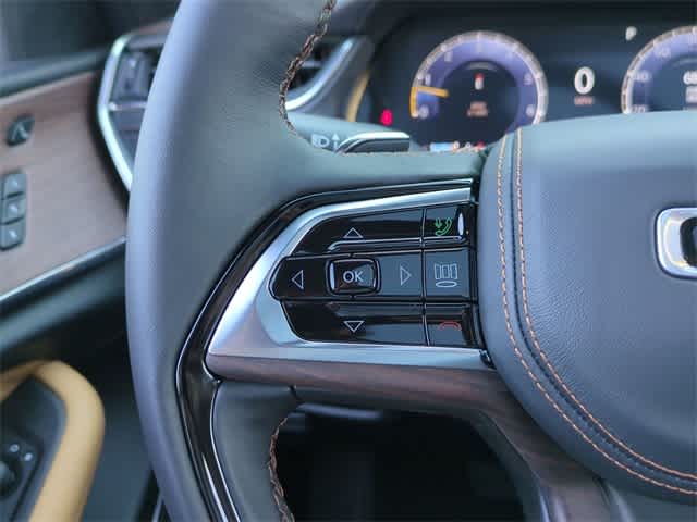 2025 Jeep Grand Cherokee GRAND CHEROKEE SUMMIT 4X4