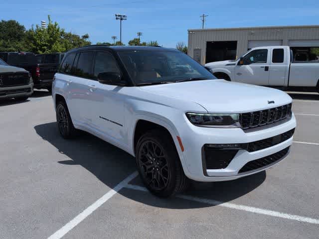 2026 Jeep Grand Cherokee Summit