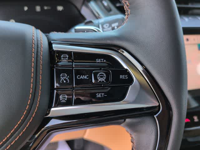 2026 Jeep Grand Cherokee Summit