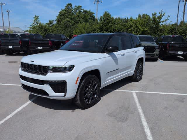 2026 Jeep Grand Cherokee Summit