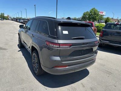 2026 Jeep Grand Cherokee Summit