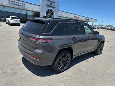 2026 Jeep Grand Cherokee Summit