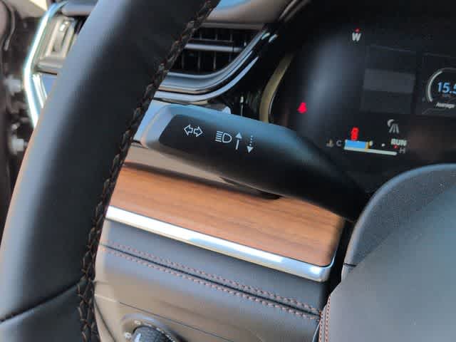 2026 Jeep Grand Cherokee GRAND CHEROKEE SUMMIT 4X4