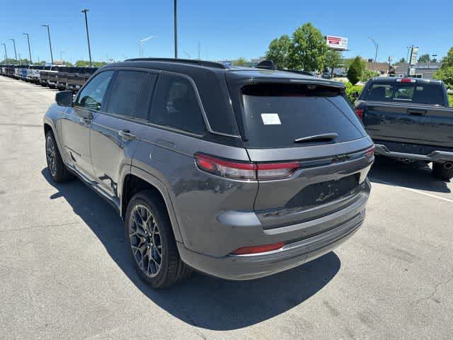 2026 Jeep Grand Cherokee Summit