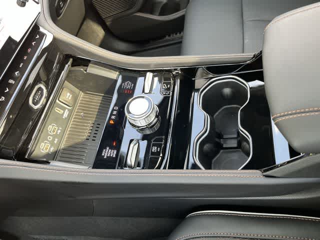 2027 Jeep Grand Cherokee GRAND CHEROKEE SUMMIT 4X4