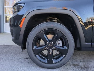 2025 Jeep Grand Cherokee GRAND CHEROKEE L ALTITUDE X 4X4