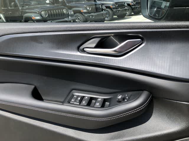 2026 Jeep Grand Cherokee GRAND CHEROKEE L LAREDO X 4X4