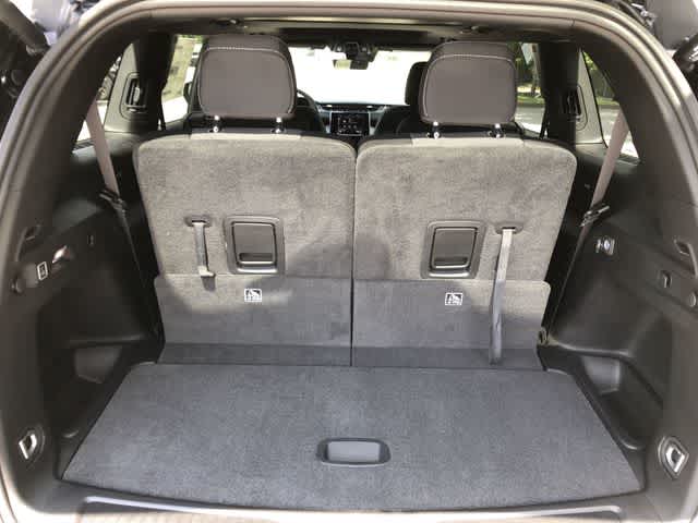 2026 Jeep Grand Cherokee GRAND CHEROKEE L LAREDO X 4X4