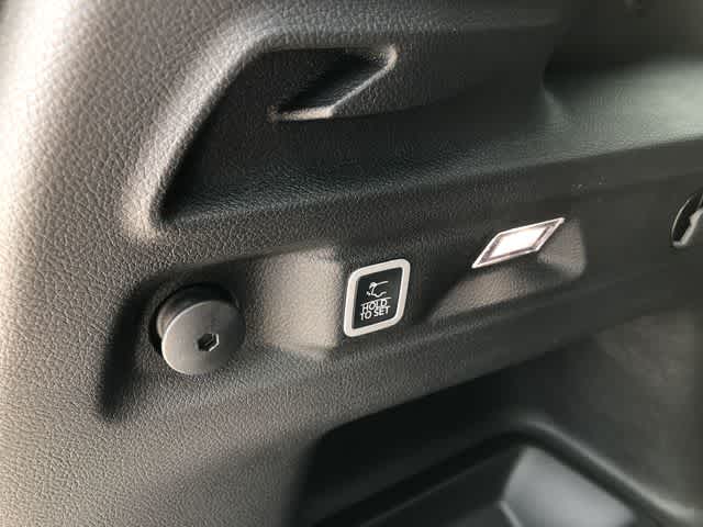 2026 Jeep Grand Cherokee GRAND CHEROKEE L LAREDO X 4X4