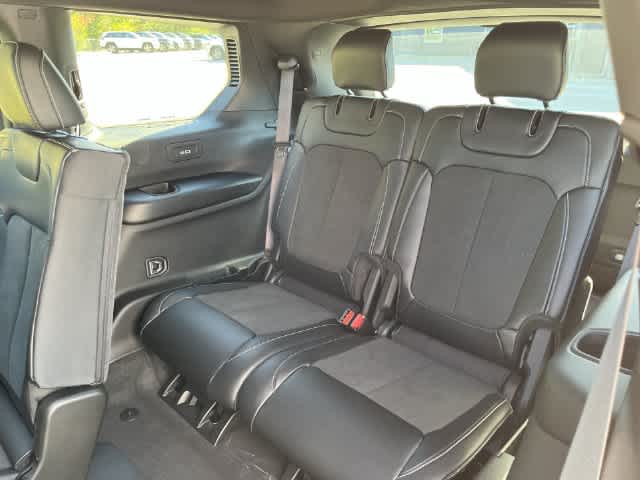 2027 Jeep Grand Cherokee GRAND CHEROKEE L LAREDO ALTITUDE 4X4