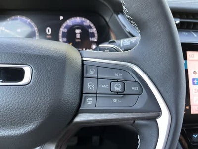 2027 Jeep Grand Cherokee GRAND CHEROKEE L LAREDO ALTITUDE 4X4