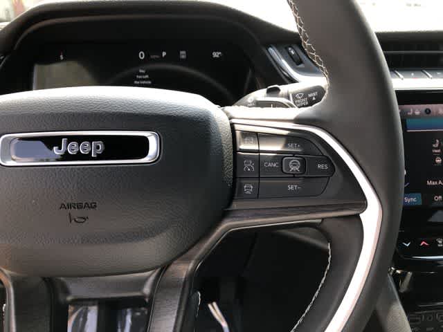 2026 Jeep Grand Cherokee GRAND CHEROKEE L LAREDO ALTITUDE 4X4
