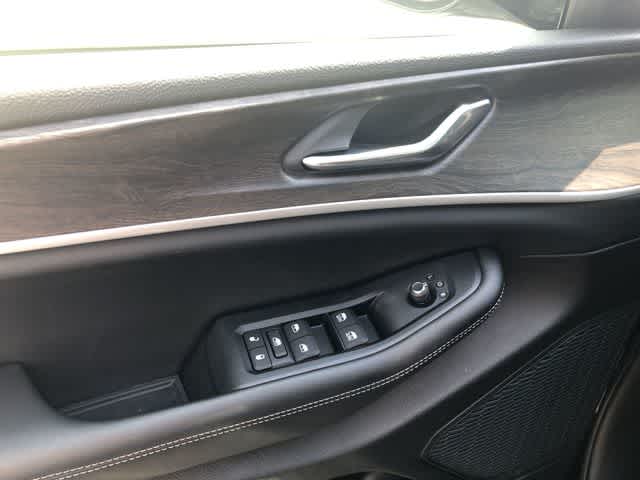 2026 Jeep Grand Cherokee GRAND CHEROKEE L LAREDO ALTITUDE 4X4