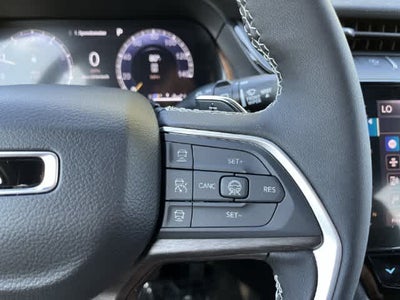 2027 Jeep Grand Cherokee GRAND CHEROKEE L LAREDO ALTITUDE 4X4