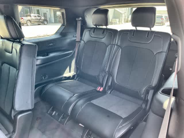 2027 Jeep Grand Cherokee GRAND CHEROKEE L LAREDO ALTITUDE 4X4