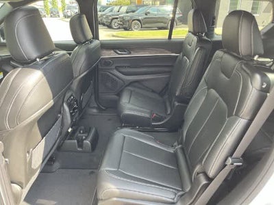 2027 Jeep Grand Cherokee GRAND CHEROKEE L LIMITED 4X4
